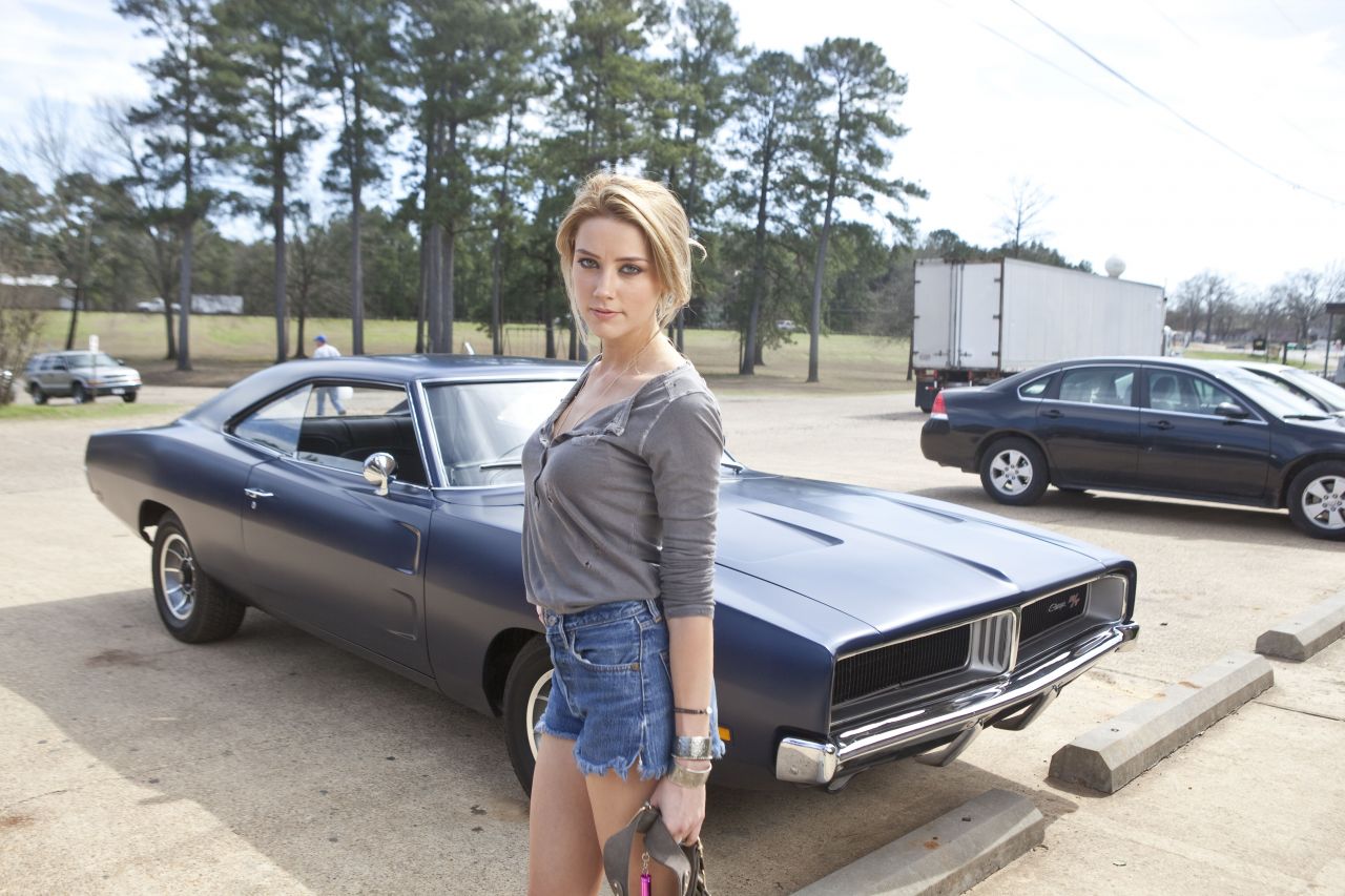 amber heard drive angry movie photos 6