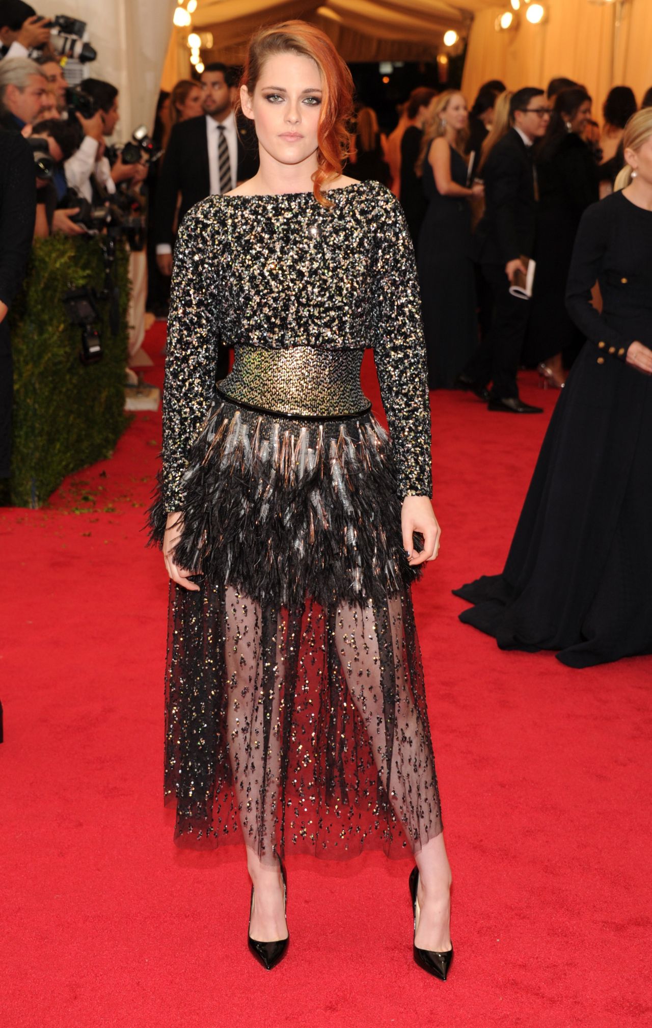 Kristen Stewart in Chanel 2014 Couture Dress – 2014 Met Costume