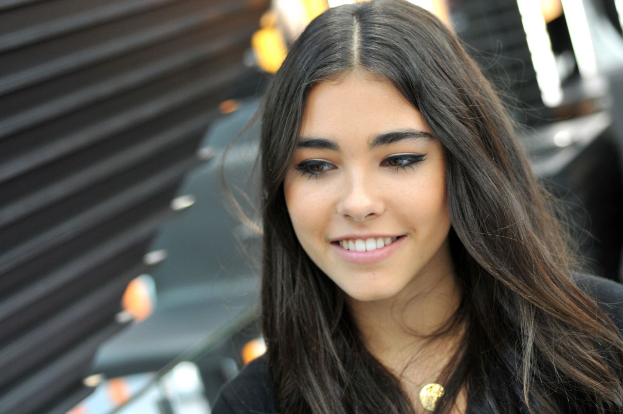 Madison beer face photo