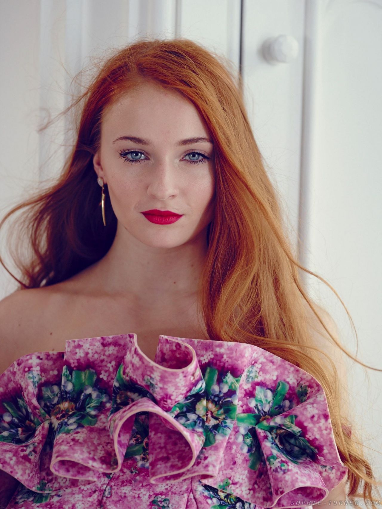 Sophie Turner - Tatler Magazine (UK) - March 2014 Issue1280 x 1708