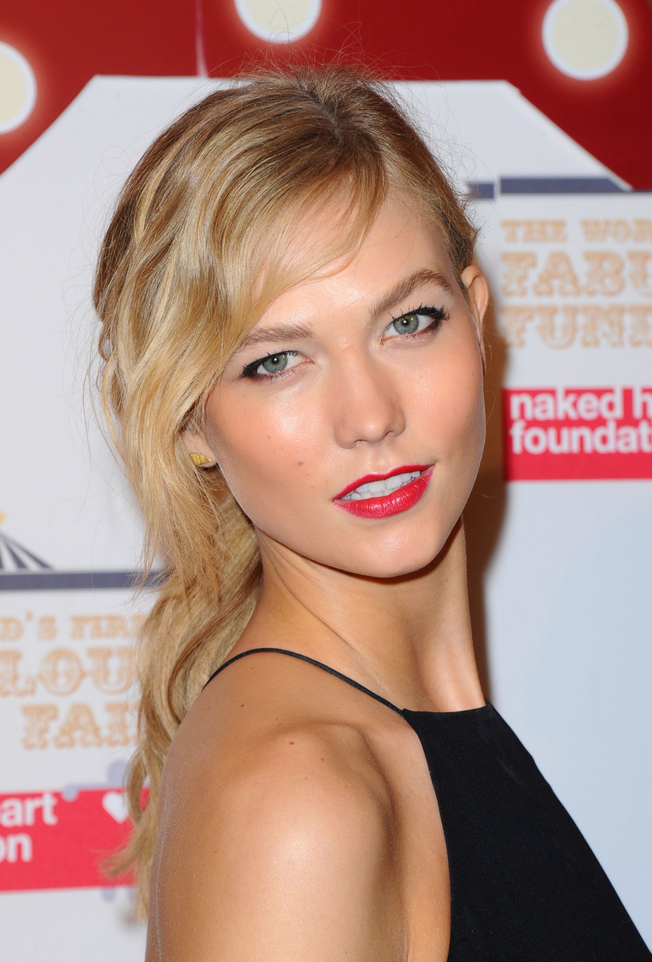 Taylor Swift at The Worlds First Fabulous Fund Fair 