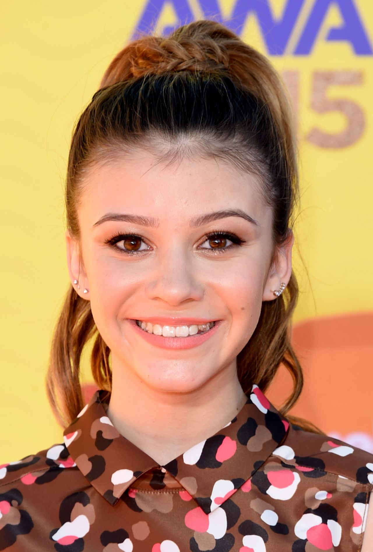 Genevieve Hannelius 2015 Nickelodeon Kids Choice Awards in Inglewood