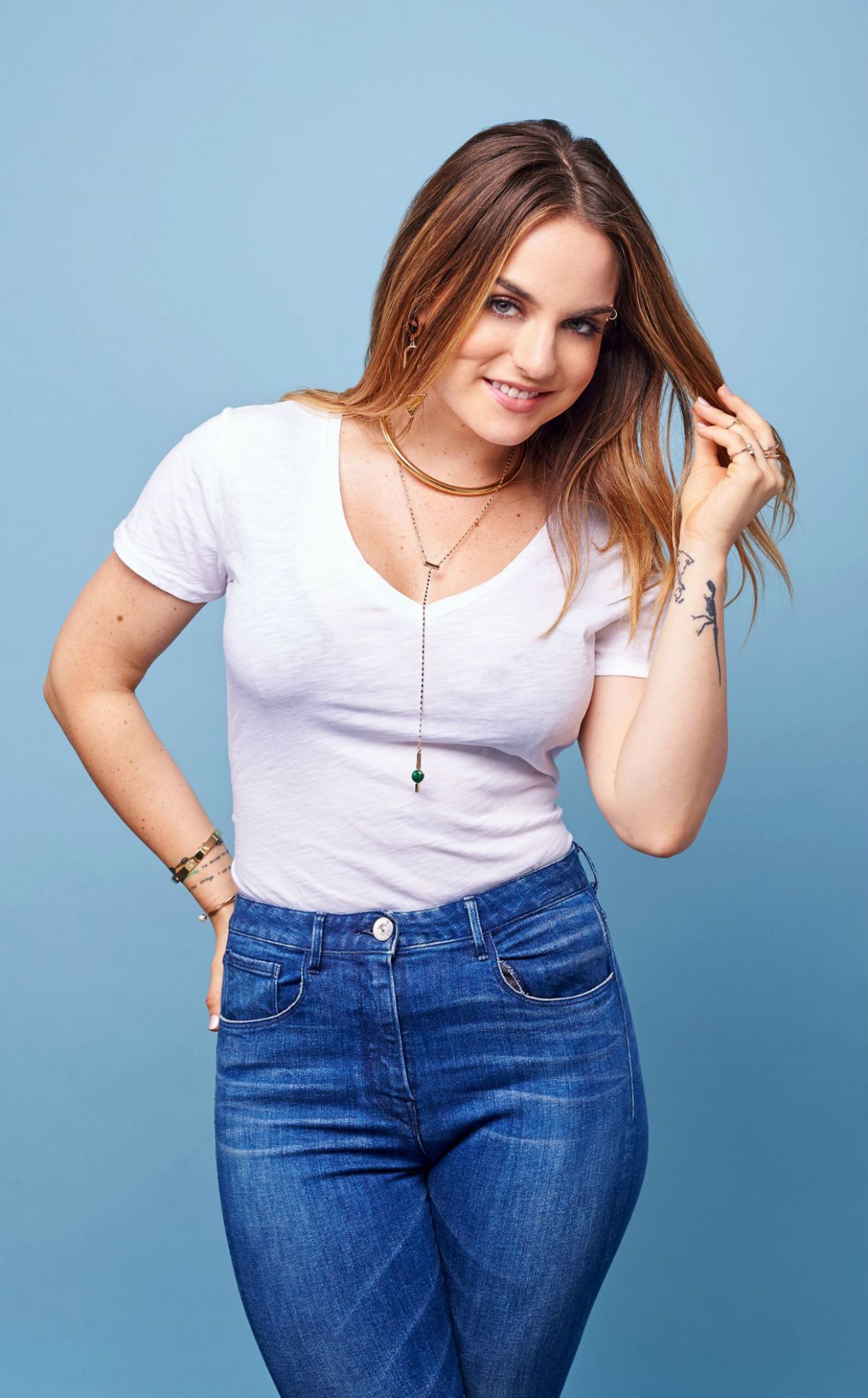 Joanna JoJo Levesque - Elle Magazine September 2015 Photos