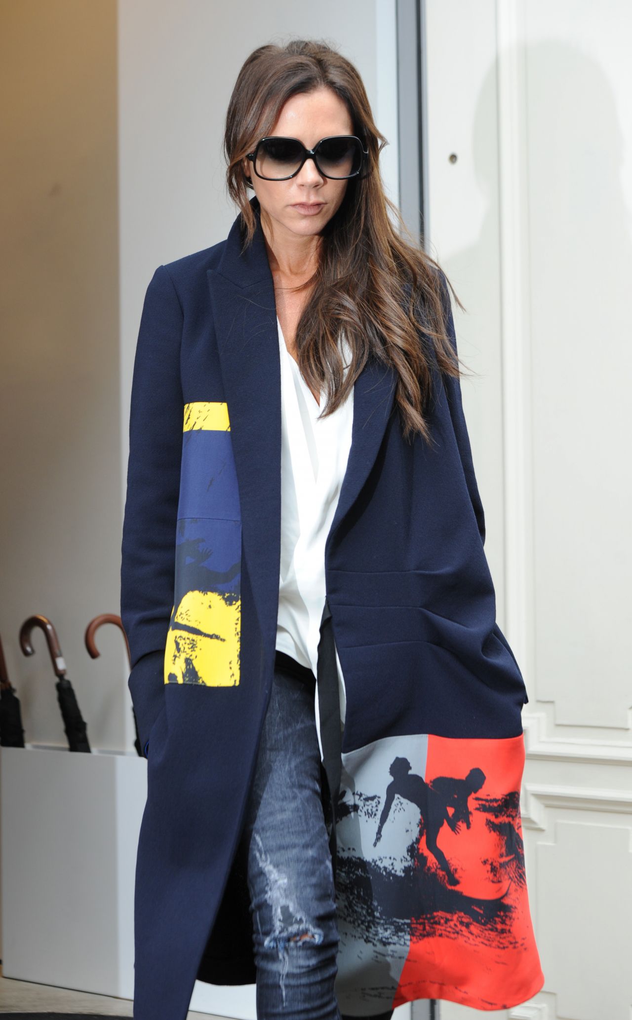 Victoria Beckham Style - Out in London, September 2015