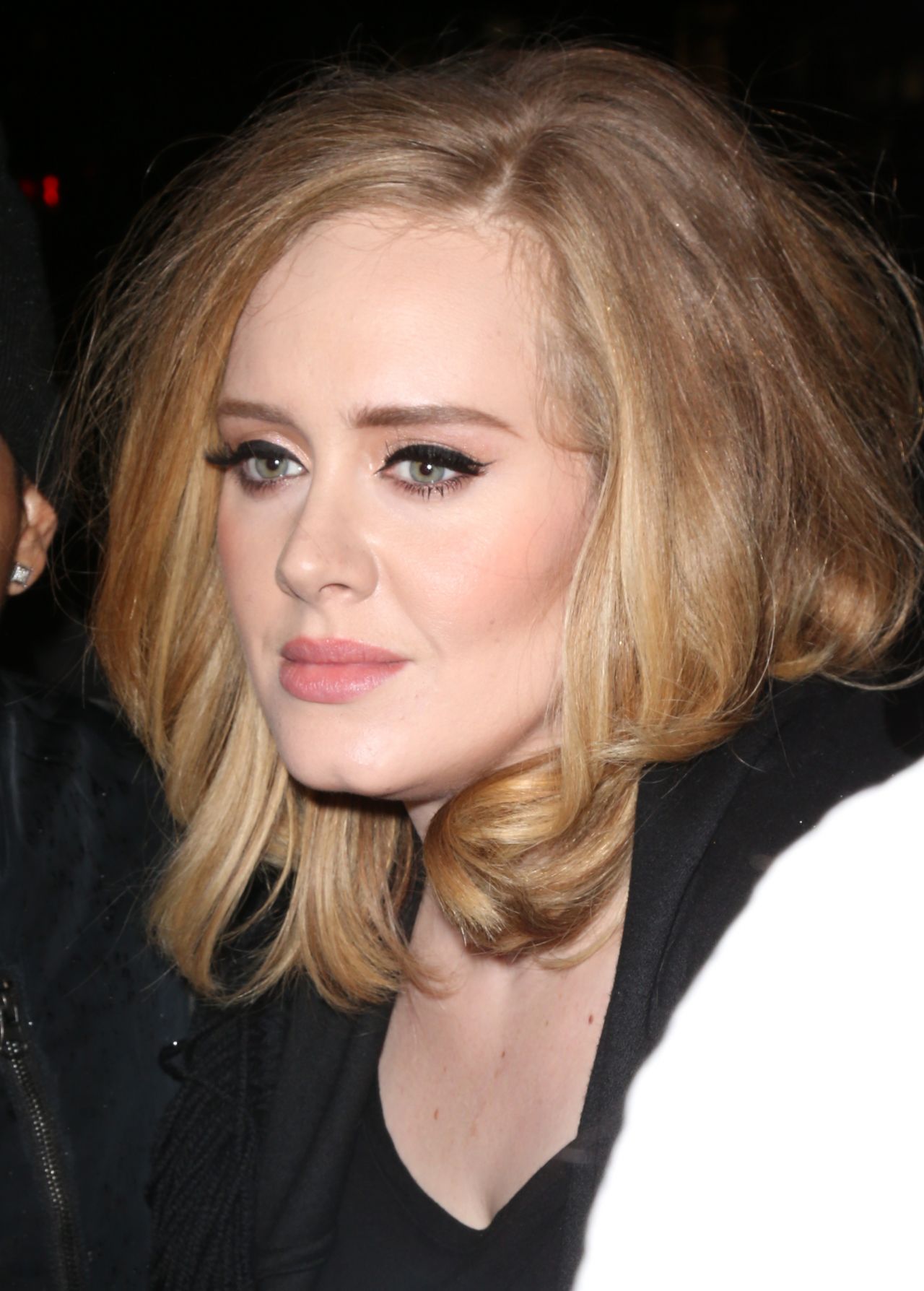Adele â€“ Out and About in New York City, November 2015