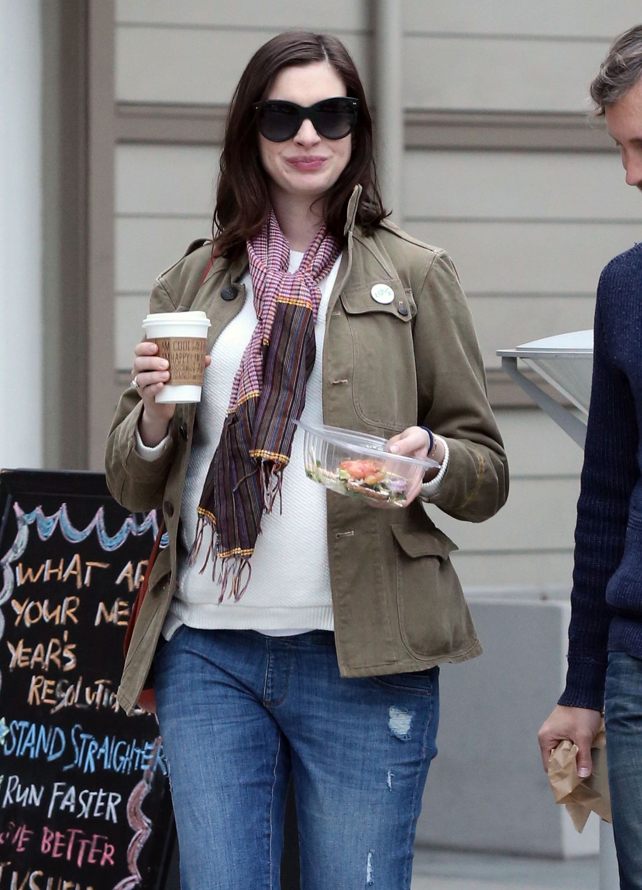 Anne Hathaway Street Style - at a Park in Los Angeles, January 2016