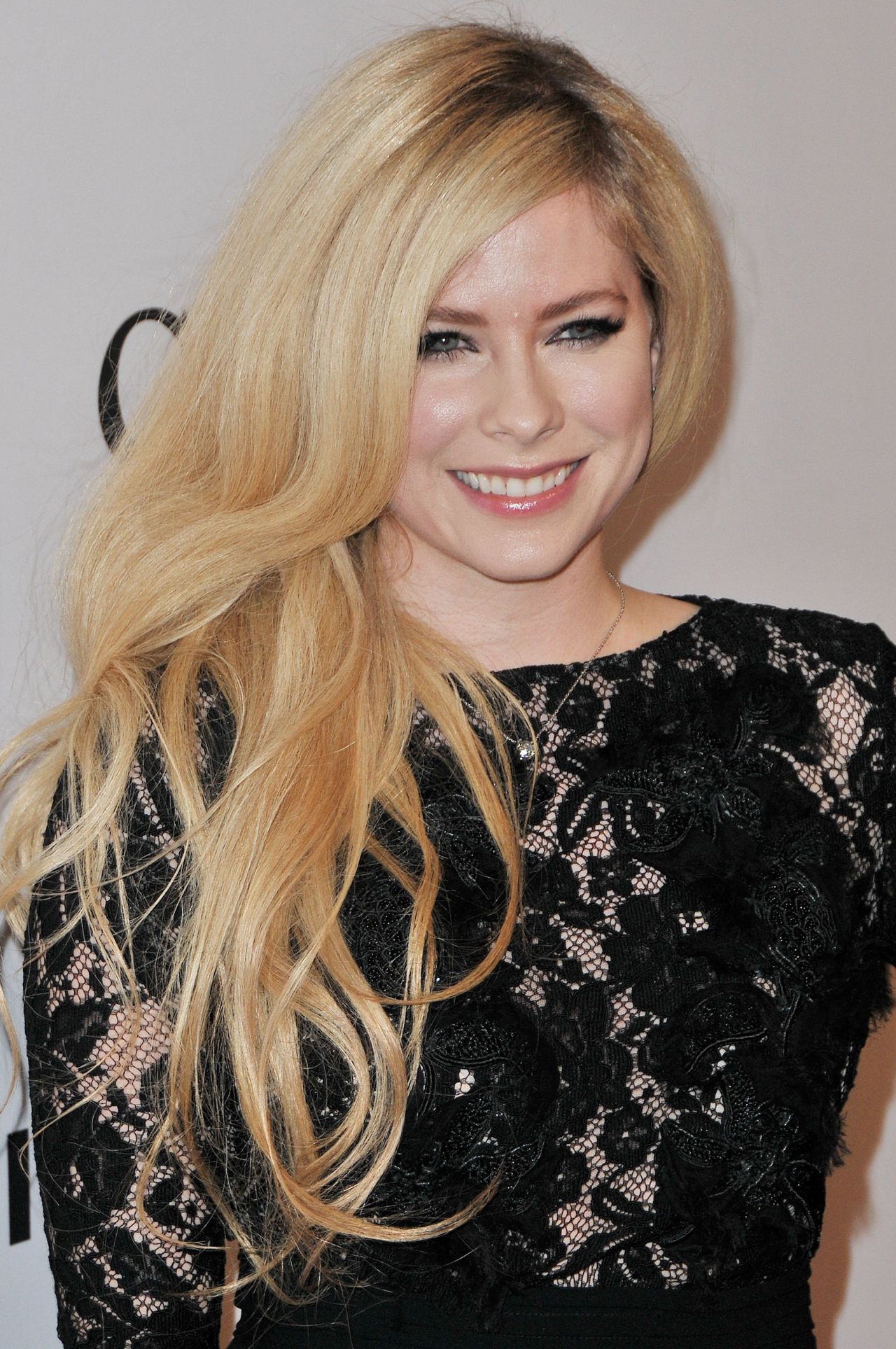 Avril Lavigne 27