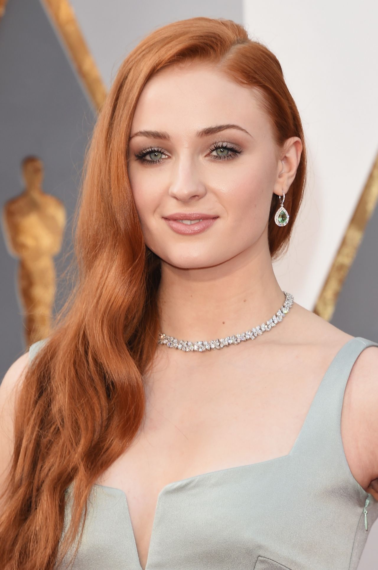 Sophie Turner - Oscars 2016 in Hollywood, CA 2/28/2016