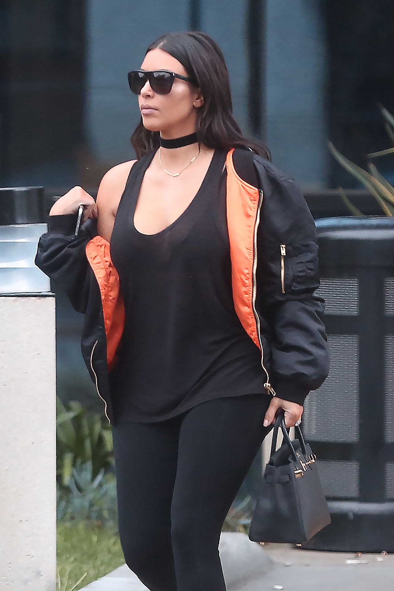 Kim Kardashian Street Style - Out in Calabasas 4/9/2016