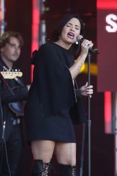 Demi Lovato at The Jimmy Kimmel Show in Los angeles 5/24/2016