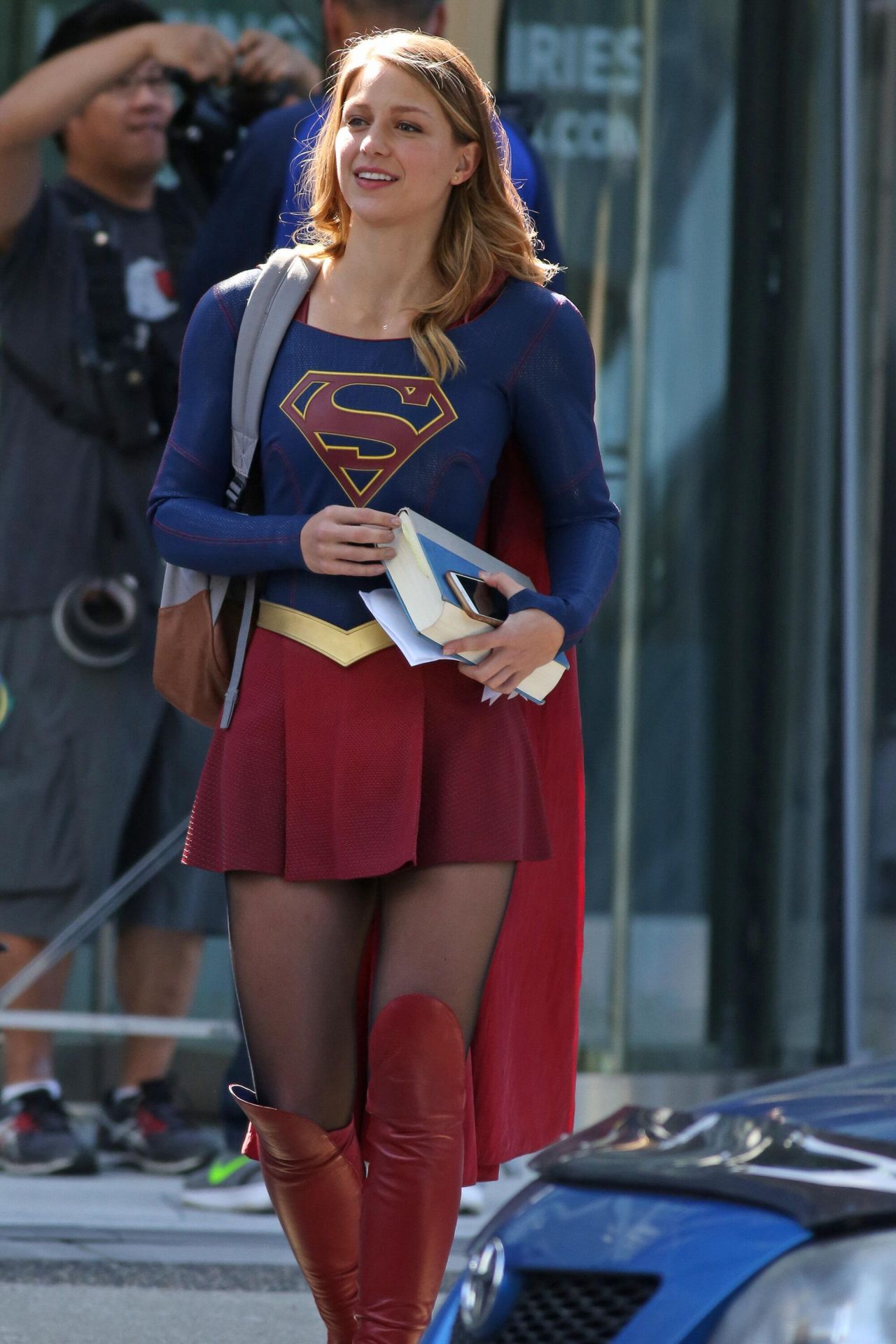 Melissa Benoist Supergirl Set In Vancouver 09 12 2016