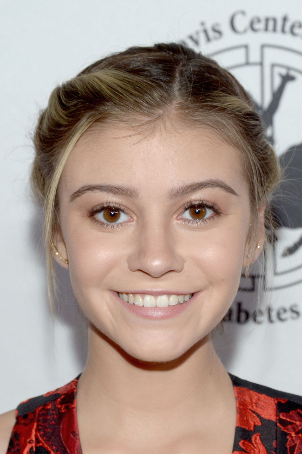 Genevieve Hannelius Carousel Of Hope Ball In Beverly Hills 46632 The Best Porn Website