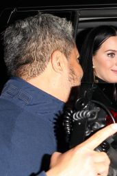 Katy Perry - Does a Obscene Hand Gesture as She Leaves New Club Delilah in West Hollywood