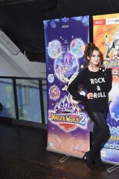 Laura Marano - Nintendeo 3ds Girls Love Gaming Event in NYC 11/5/ 2016 