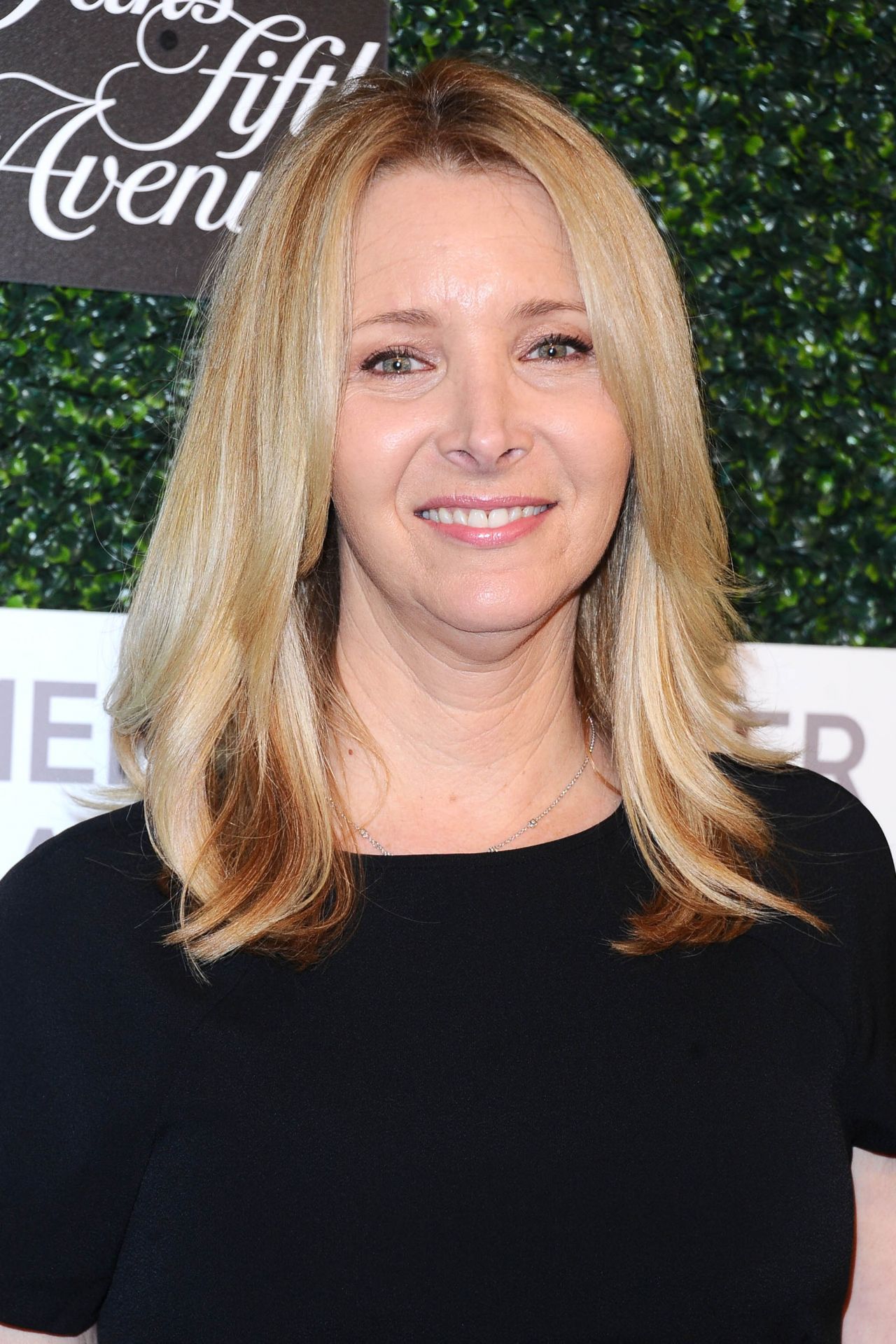 Lisa Kudrow – Women’s Cancer Research Fund Hosts ‘An Unforgettable