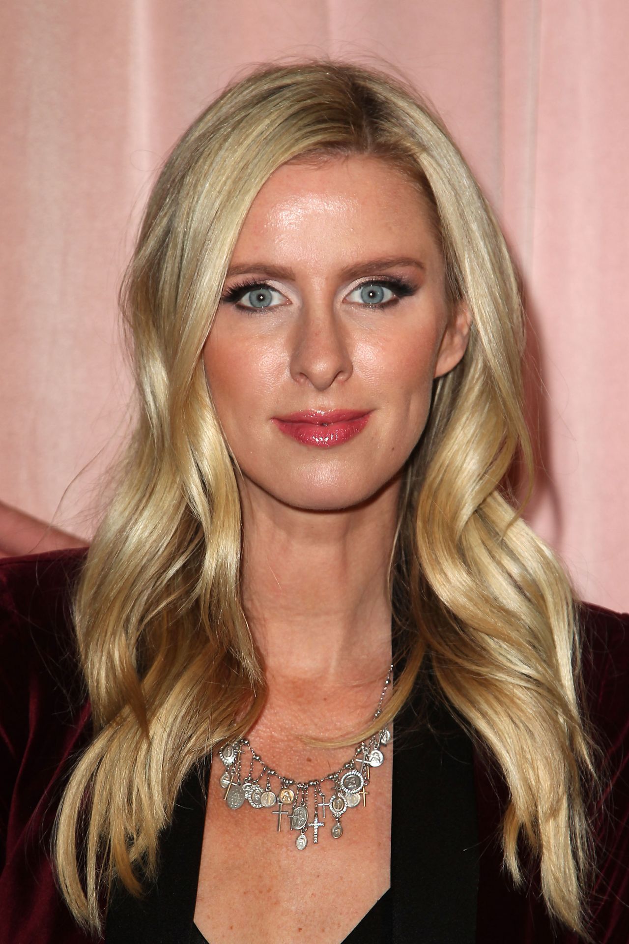 Nicky Hilton Latest Photos - CelebMafia