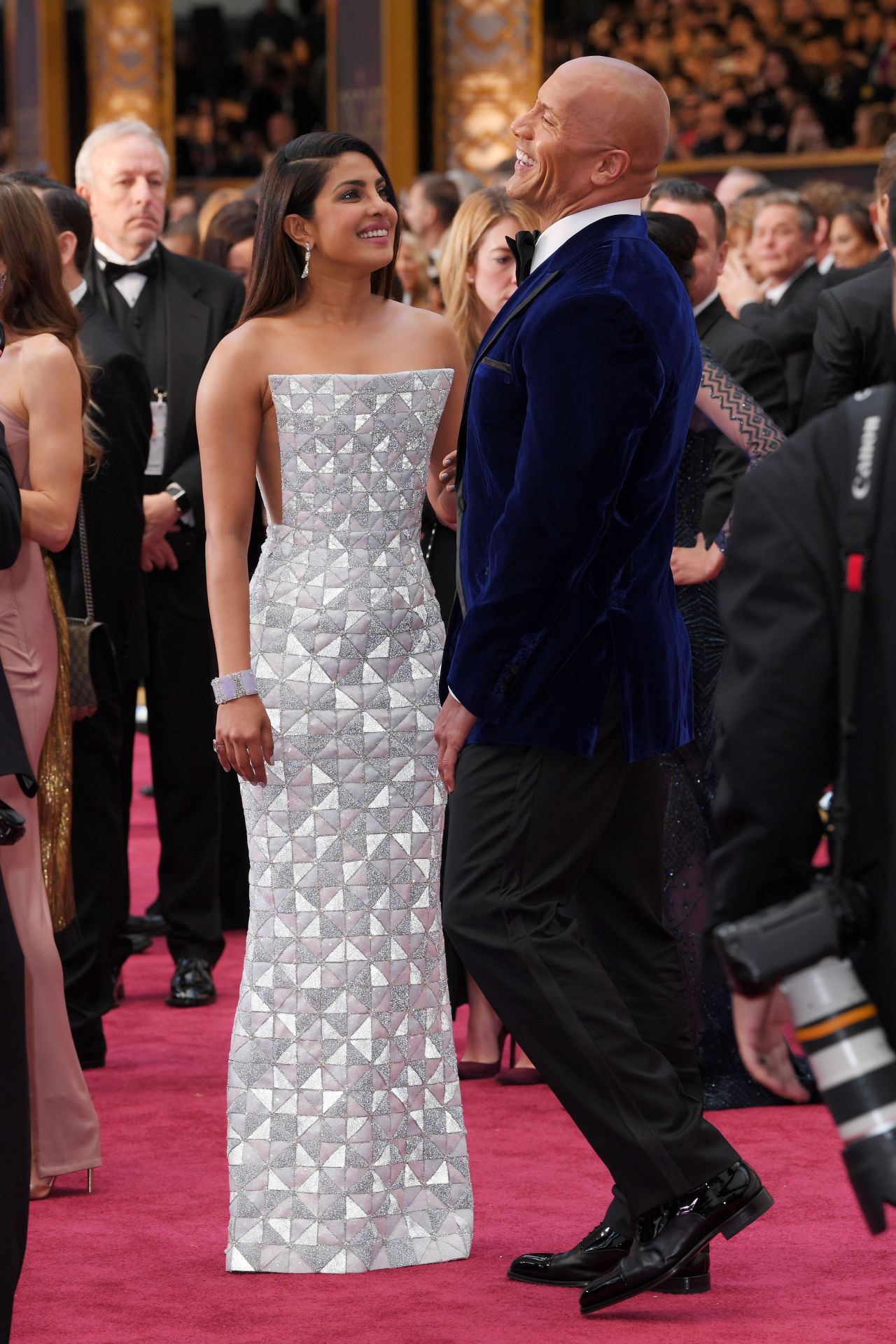 Priyanka Chopra Oscars 2017 Red Carpet in Hollywood