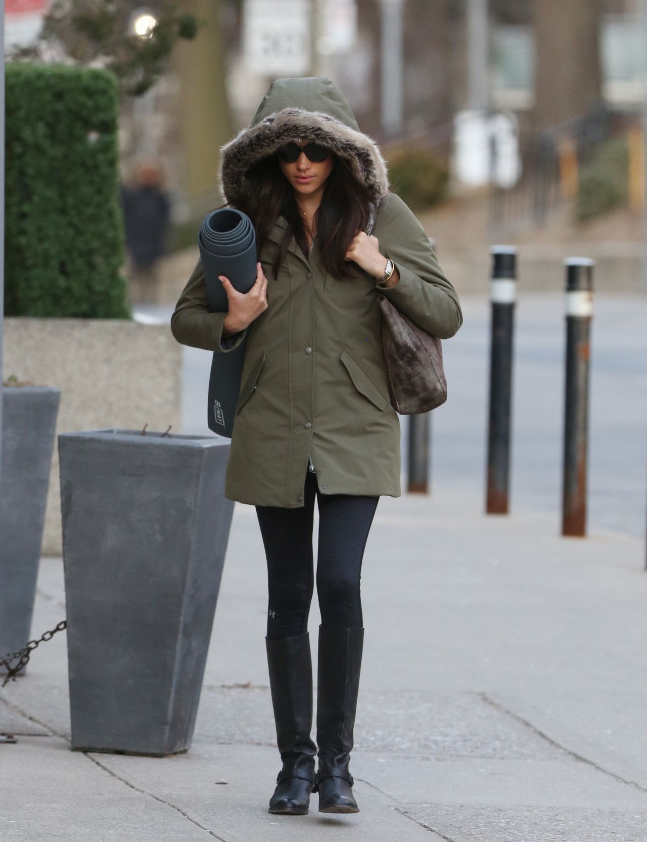 Meghan Markle - Out in Toronto, Canada 3/11/ 20171280 x 1665