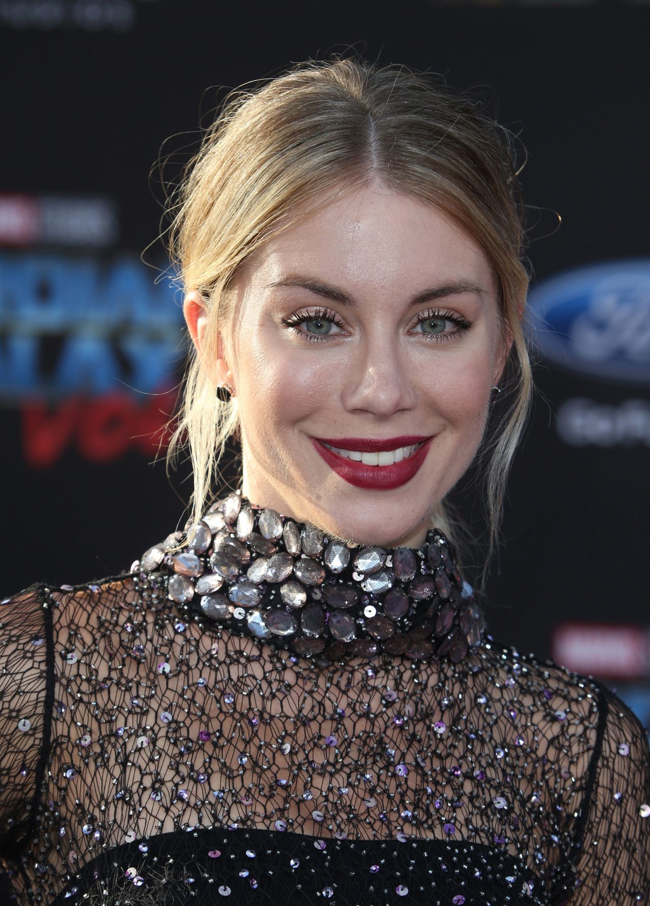 Jennifer Holland on Red Carpet – Guardians of the Galaxy Vol. 2