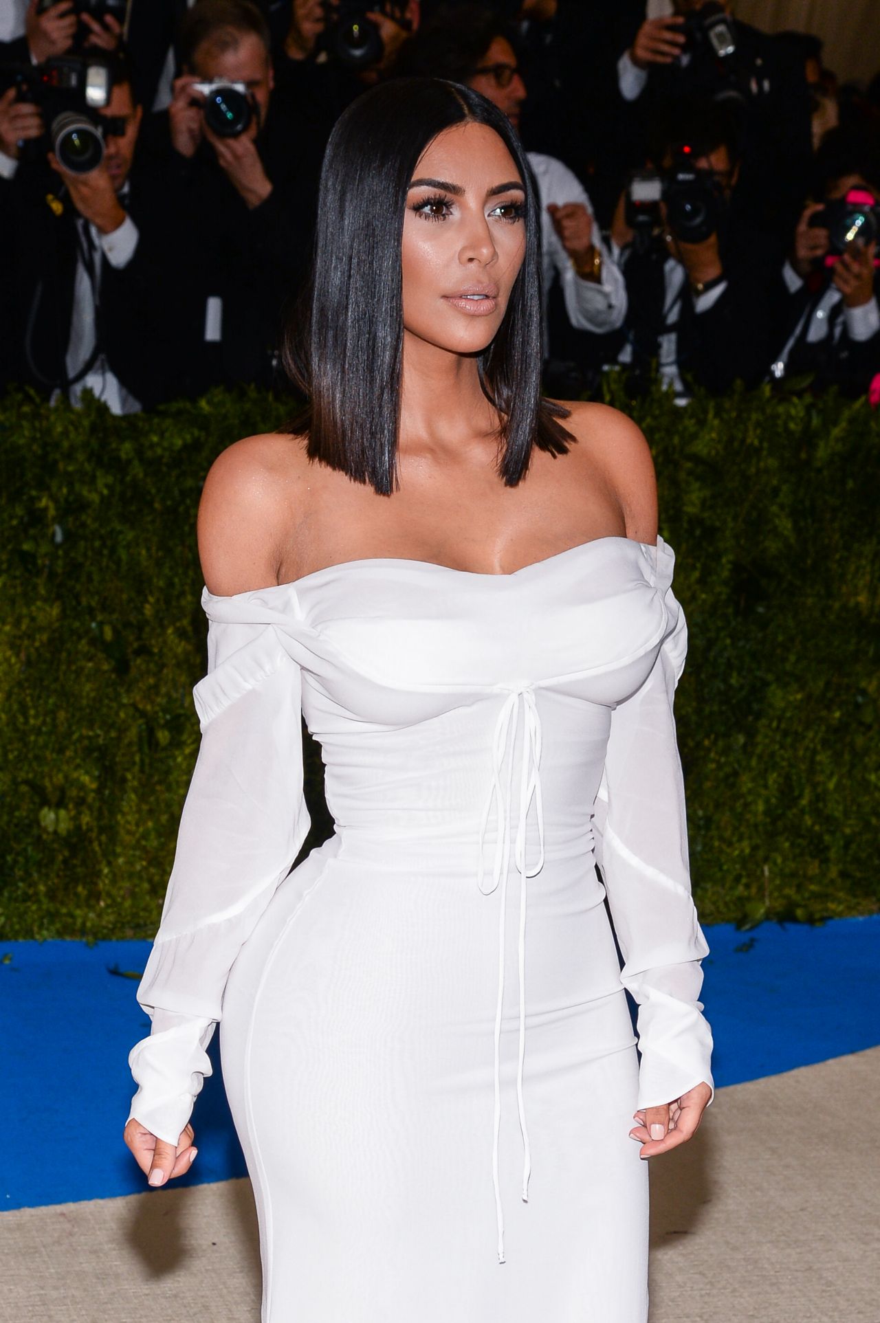 Kim Kardashian At Met Gala In New York 05 01 2017