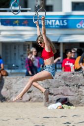 Rachel McCord Shows Off Her Bikini Body Santa Monica Beach 05 28 2017