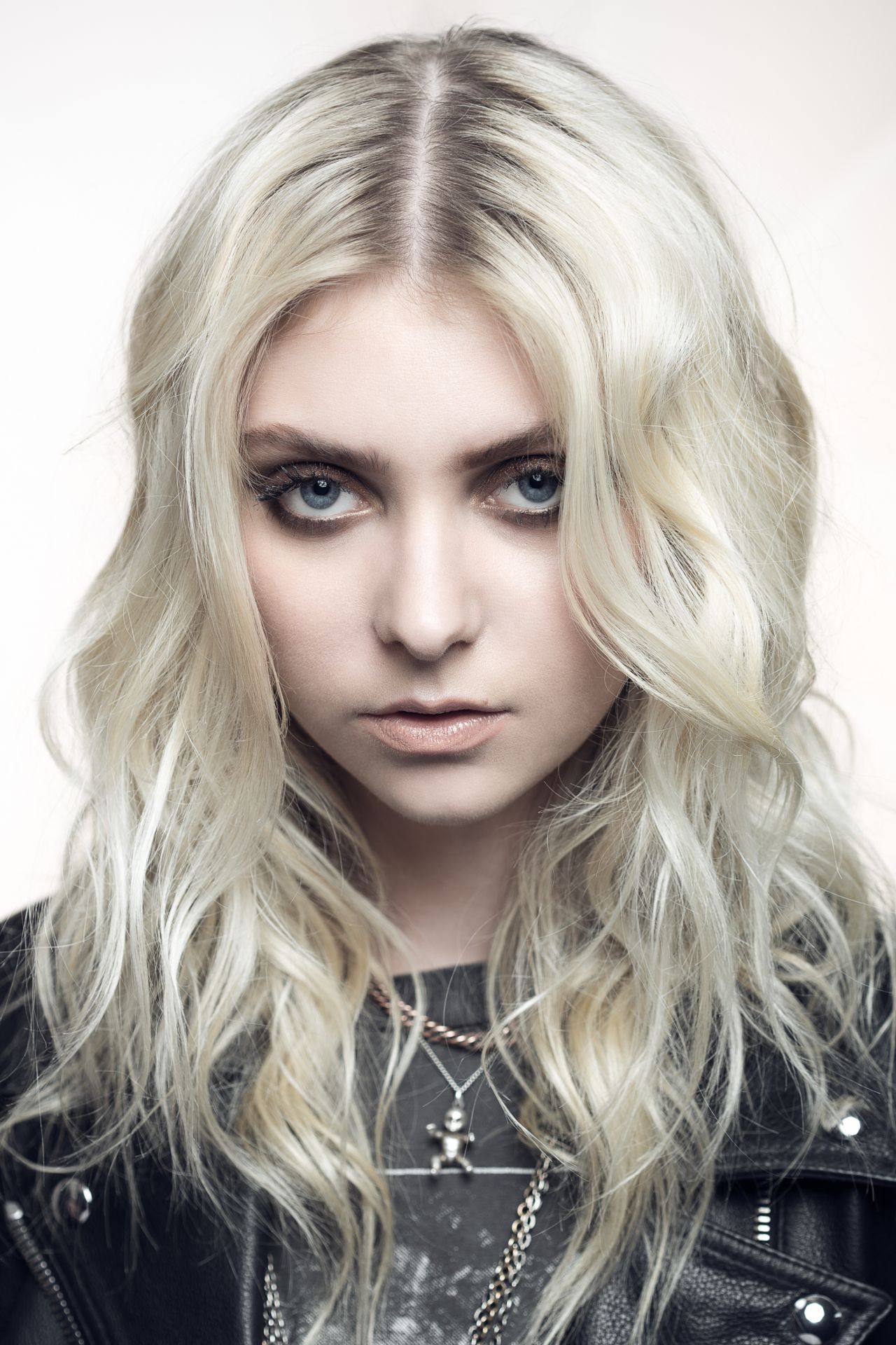 Taylor Momsen - The Blind Magazine 2017 Photoshoot