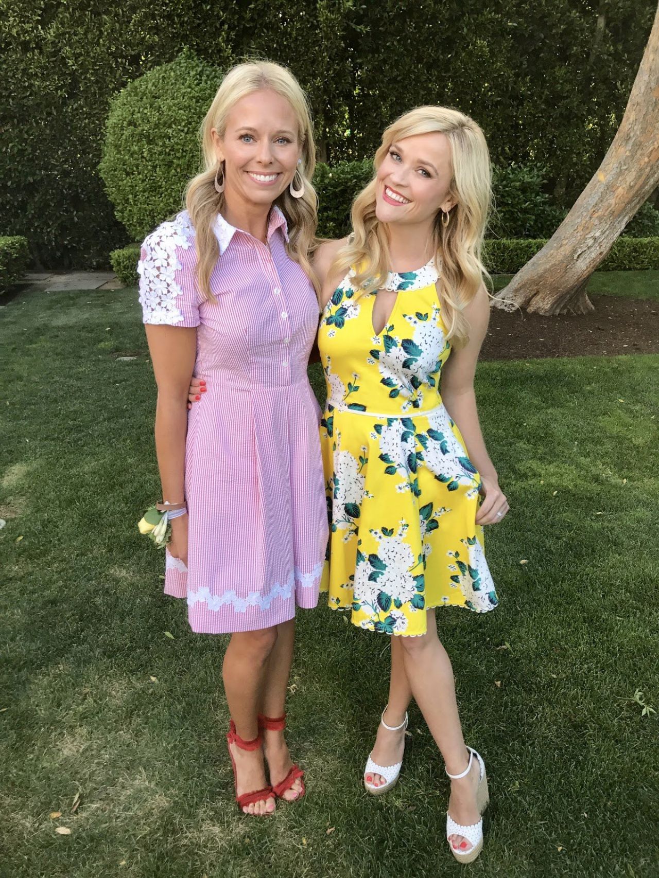 Reese Witherspoon Social Media Pics 06/06/2017