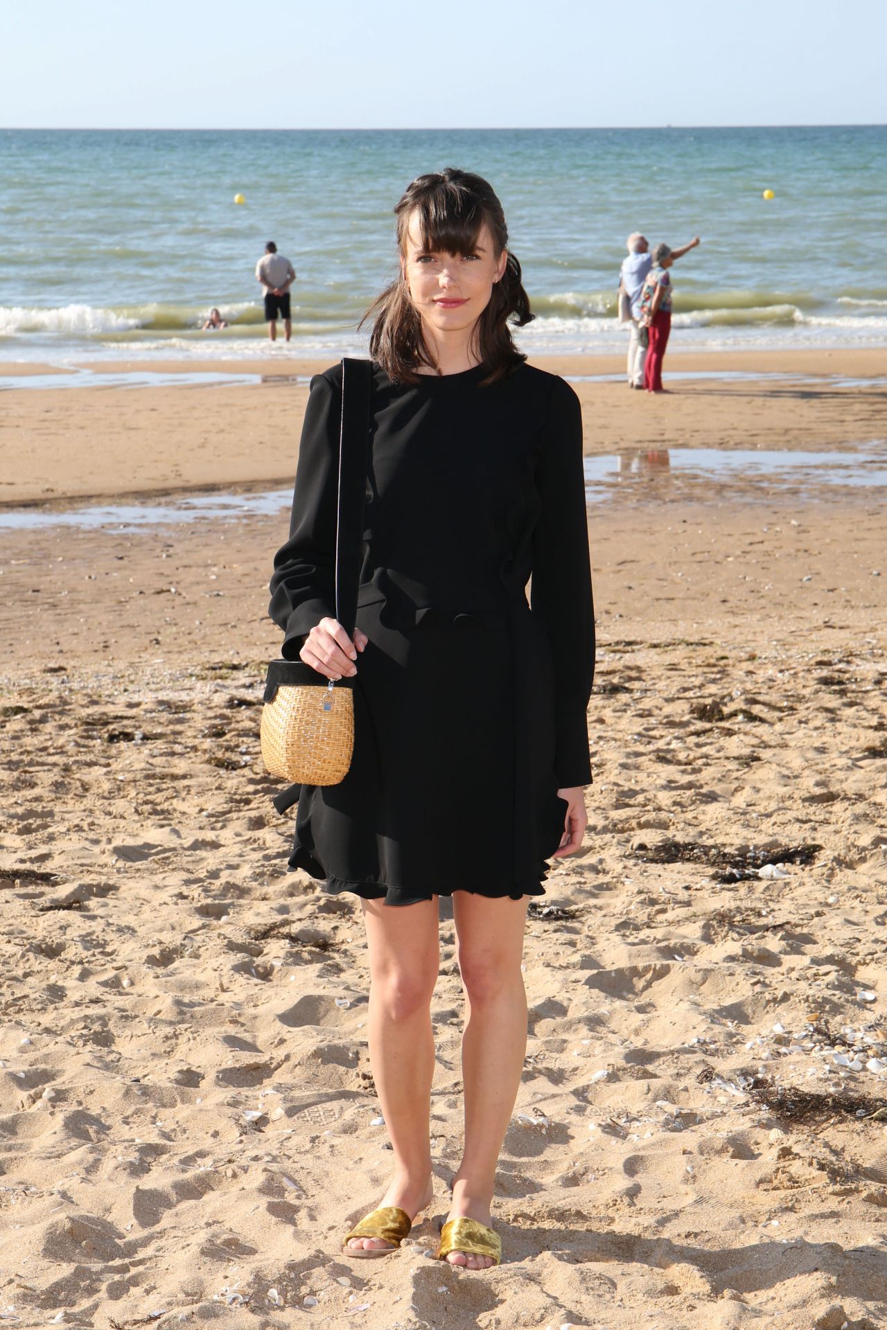 Stacy Martin Le Redoutable Photocall At Cabourg Film Festival 06 17 2017