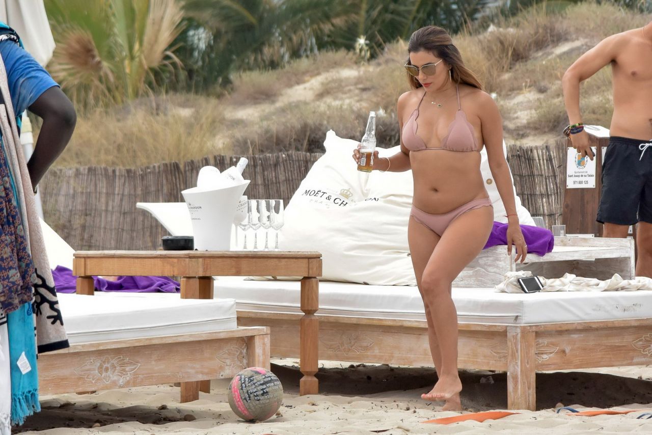 Eva longoria bikini crack