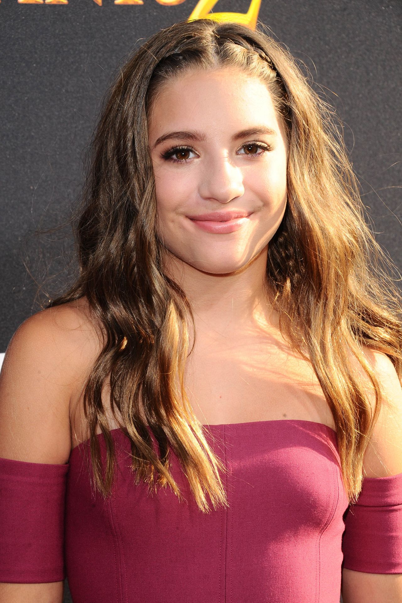 Mackenzie Ziegler - Disney's "Descendants 2" Premiere in Los Angeles 07