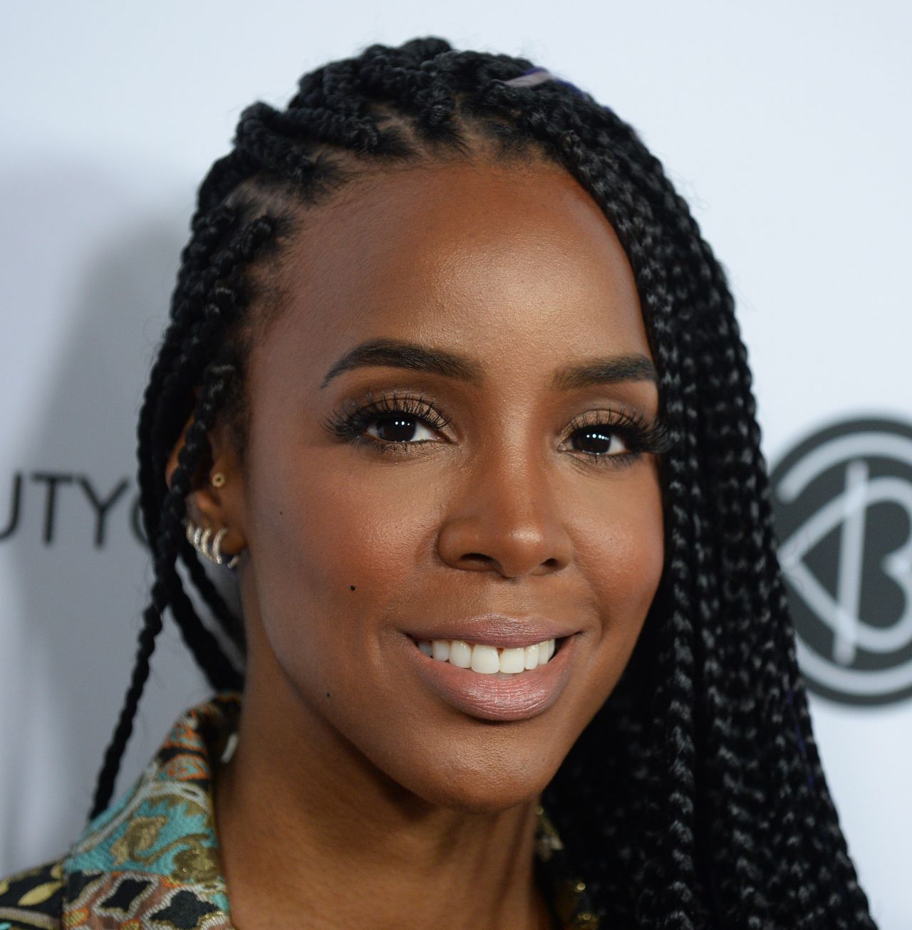 kelly-rowland-beautycon-festival-in-los-angeles-08-12-2017-3.jpg