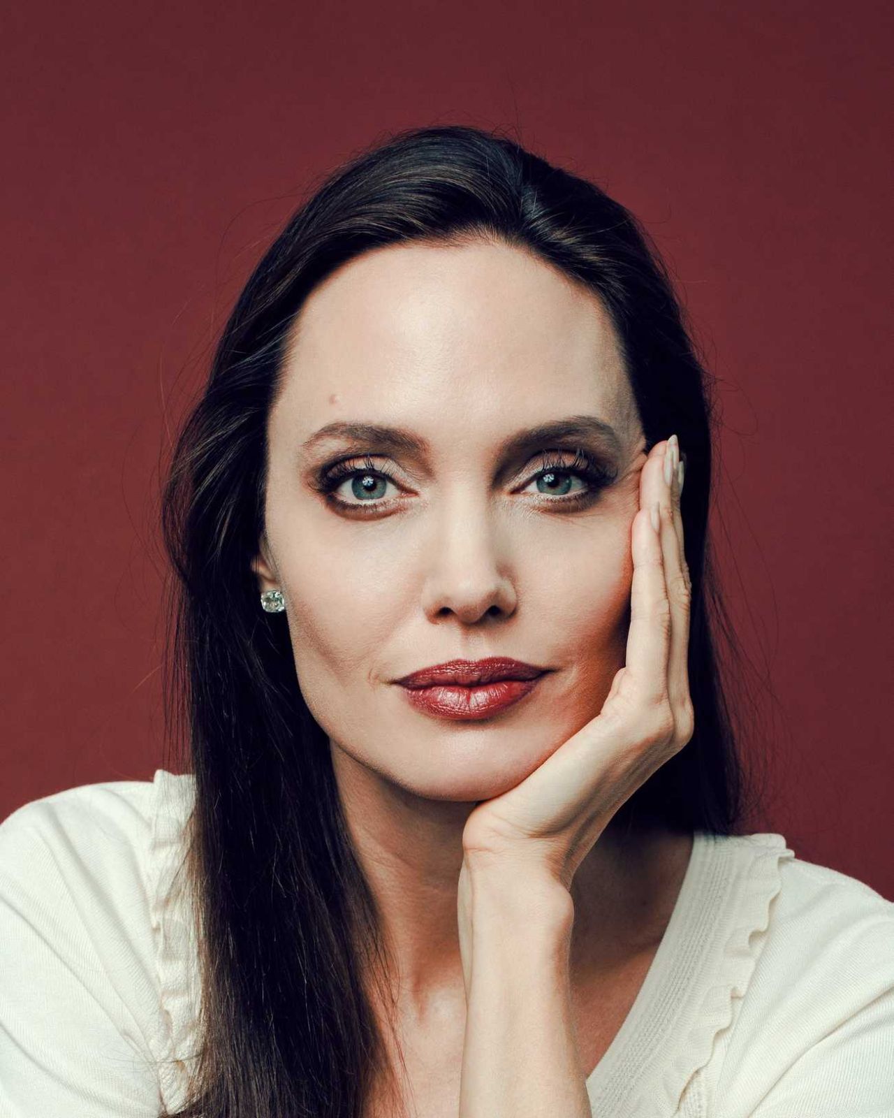 Angelina Jolie Latest Photos - CelebMafia