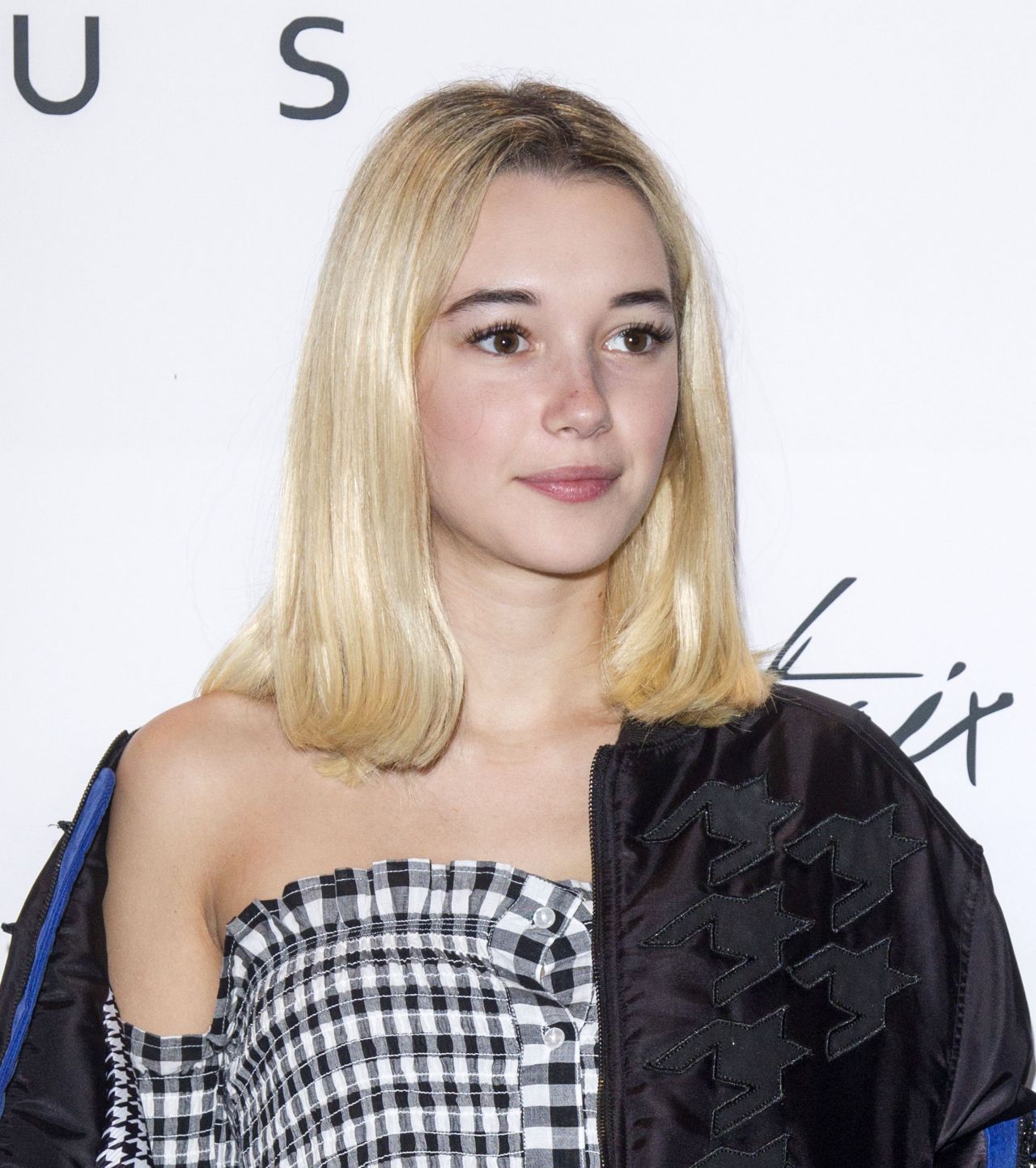 Sarah Snyder - Sarah Snyder - Bellatrix Launching Photocall in Seoul 09