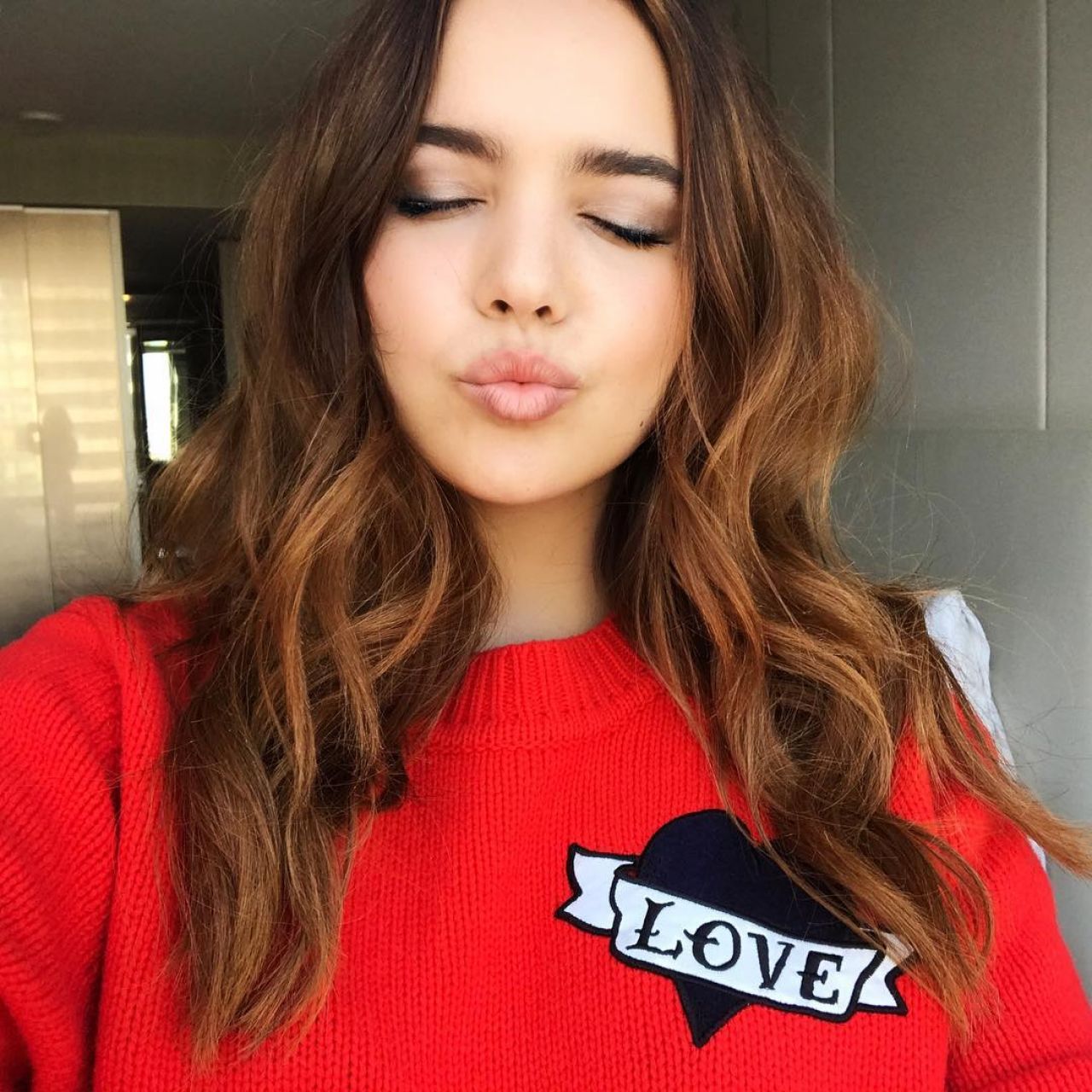 Bailee Madison - Social Media Pics 10/05/2017