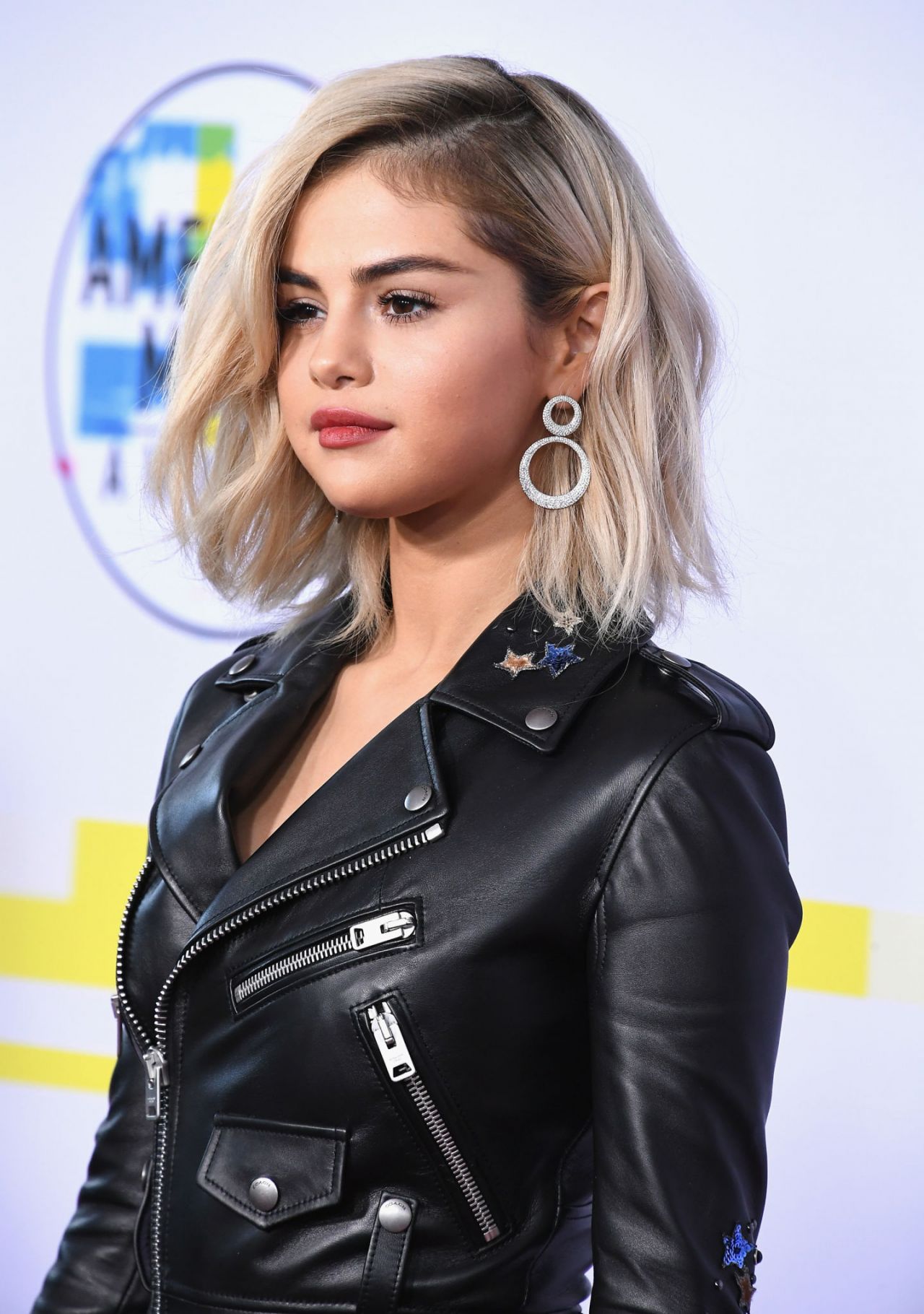 Selena Gomez - American Music Awards 2017 in Los Angeles