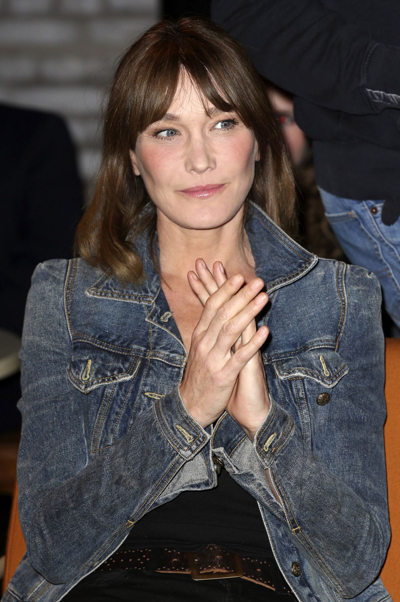 Carla Bruni at 3nach9 Talk Show in Bremen