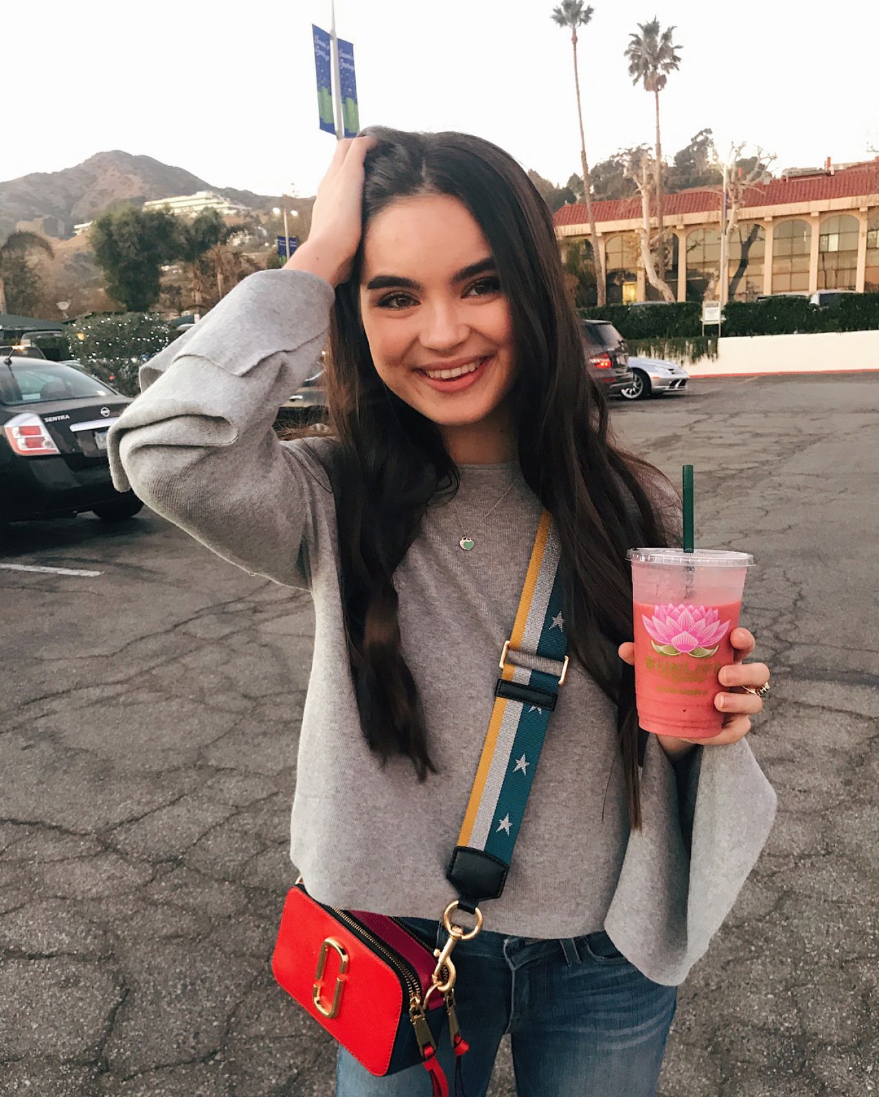 Landry Bender – Social Media, December 2017