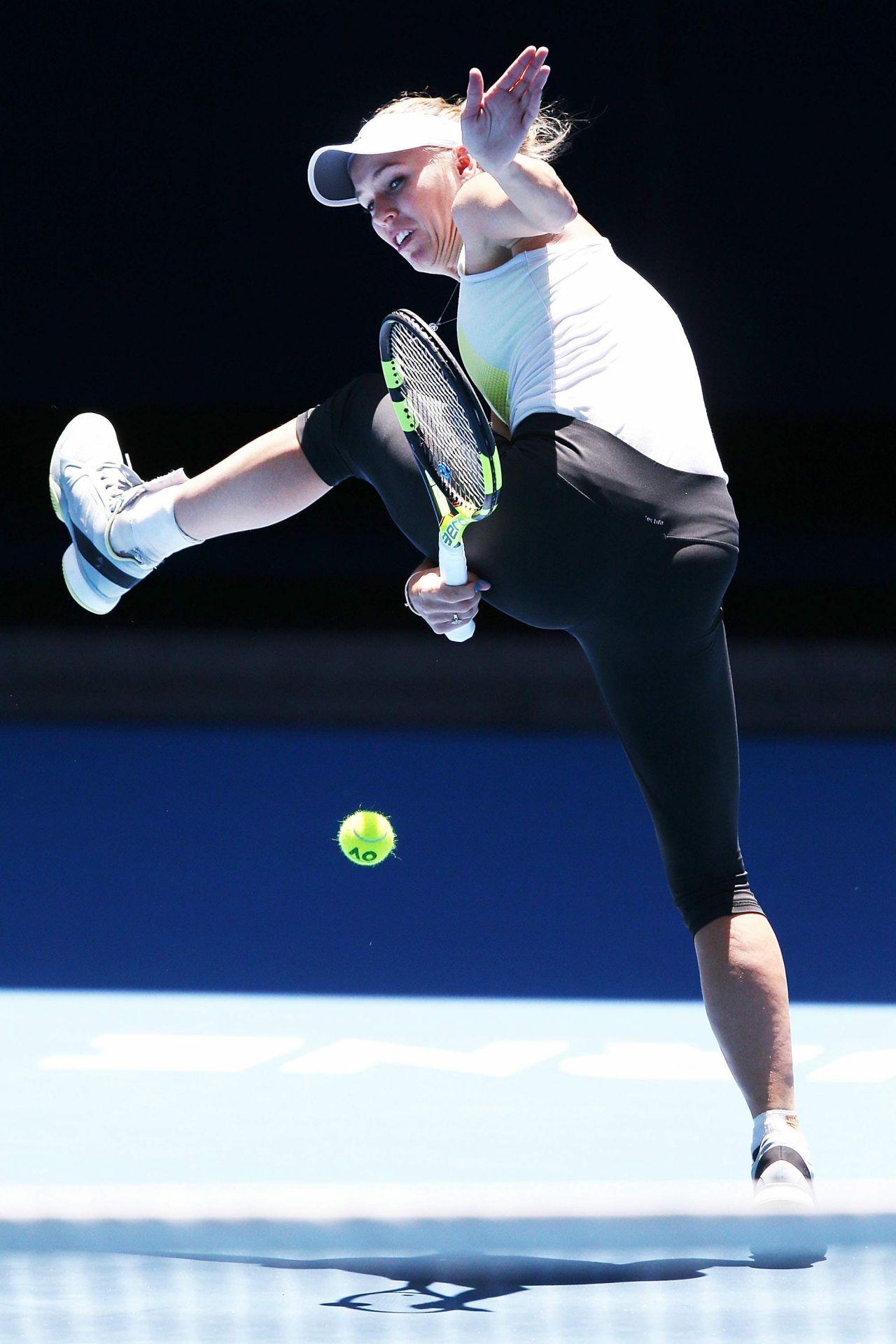Caroline Wozniacki Practice Session at the Australian Open in Melbourne1280 x 1920