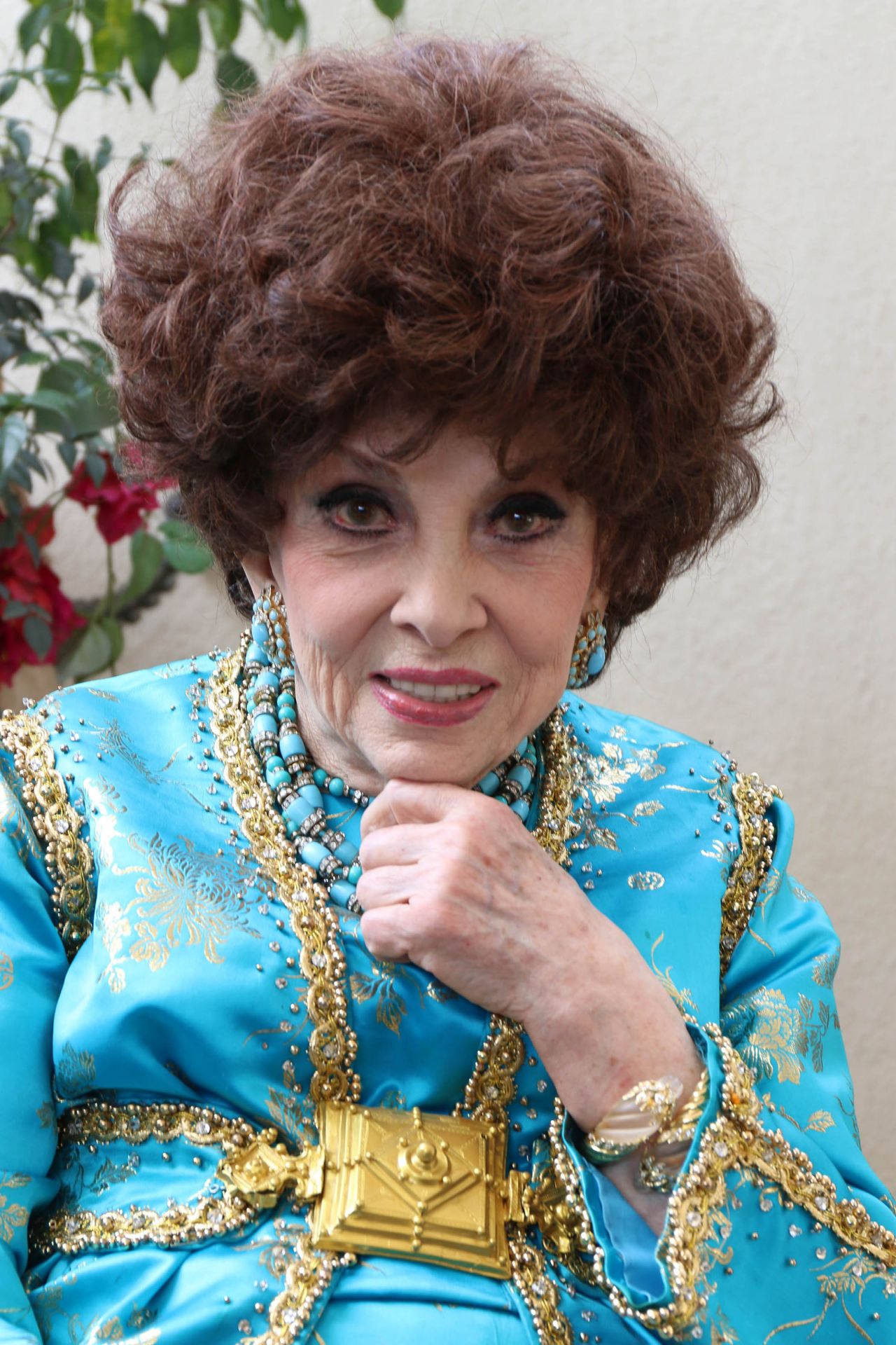Gina Lollobrigida Visits The Hfpa Offices In Los Angeles