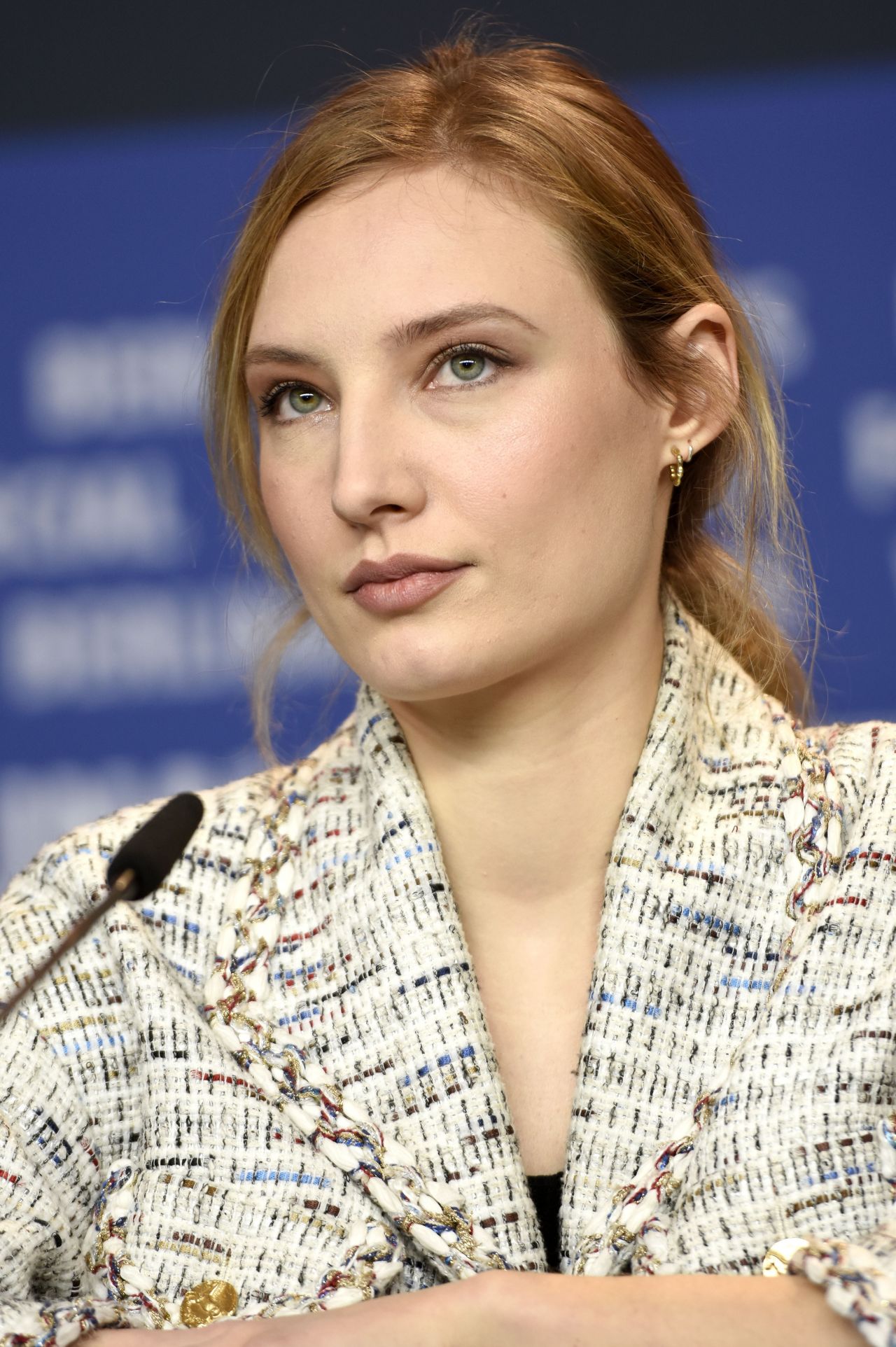 Julia Roy - "Eva" Photocall in Berlin