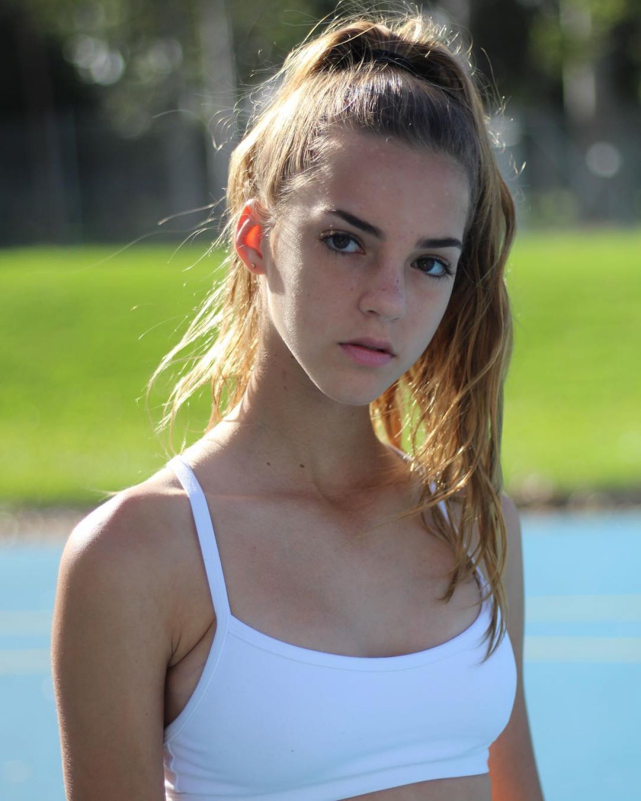 Emily Feld Social Media 04 12 2018