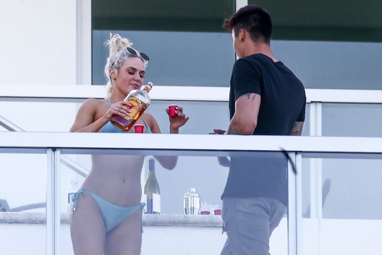 Lana Cj Perry In A Blue Bikini On A Balcony In Miami