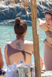 Aurora Ramazotti In A Leopard Print Bikini 06 06 2019 CelebMafia