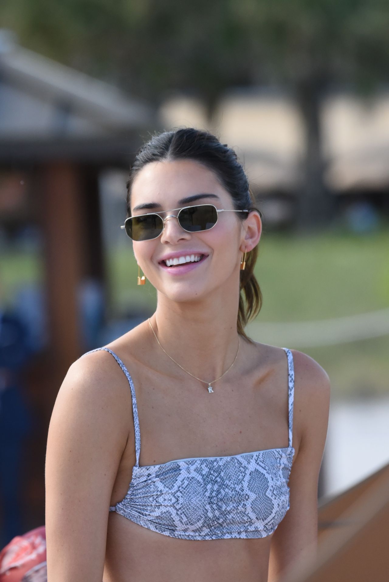 Kendall Jenner In Bikini At The Beach In Miami CelebMafia