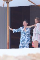 Cindy Crawford Shows Off Bikini Body St Barth Celebmafia