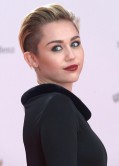 Miley Cyrus Red Carpet Photo