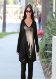 Jennifer Love Hewitt Street Style - in Los Angeles - November 2013