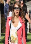 Jessica Alba Street Style - at a Park in Los Angeles