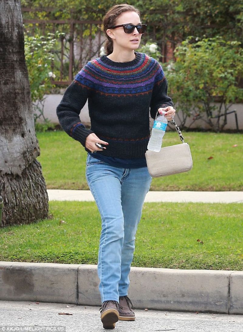 Natalie Portman Casual Style - Out in 