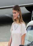 Nina Agdal in a Bikini - Candids of Accessorize Photoshoot in Los Angeles - November 2013